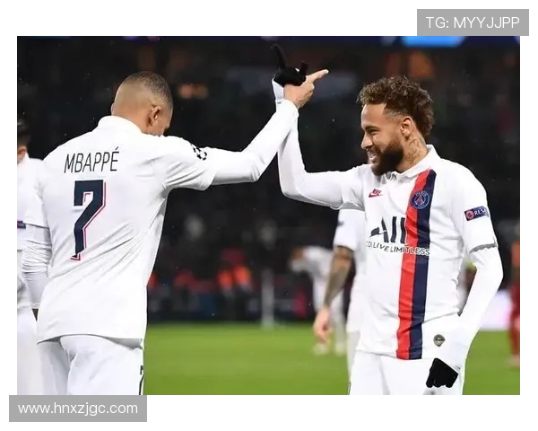 8月14日巴黎圣日耳曼对阵甘冈的精彩对决分析与赛后点评